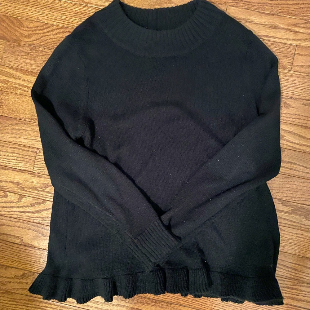 Old Navy black ruffle hem sweater